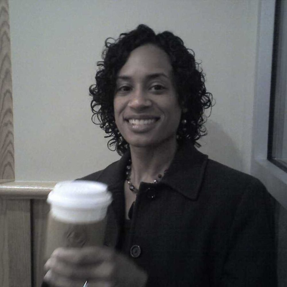 Meet your Posher, Cynthia